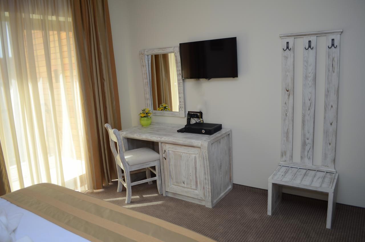Hotel Helada Tivat Eksteriør billede